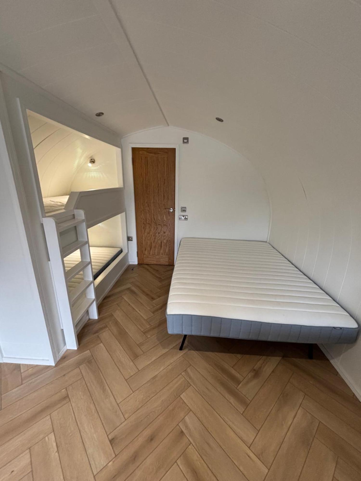 Kings Caves Glamping *