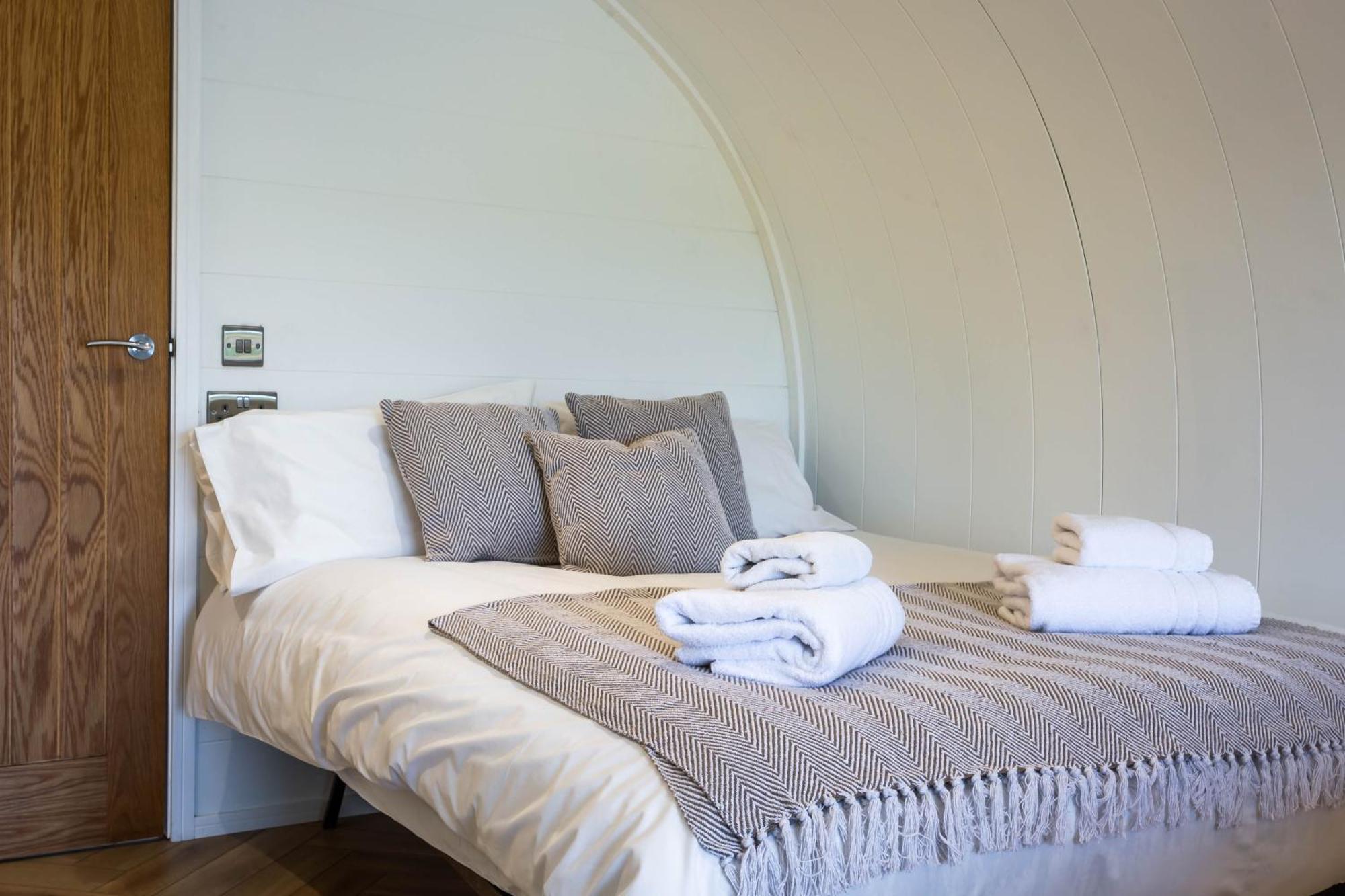 Kings Caves Glamping Camping